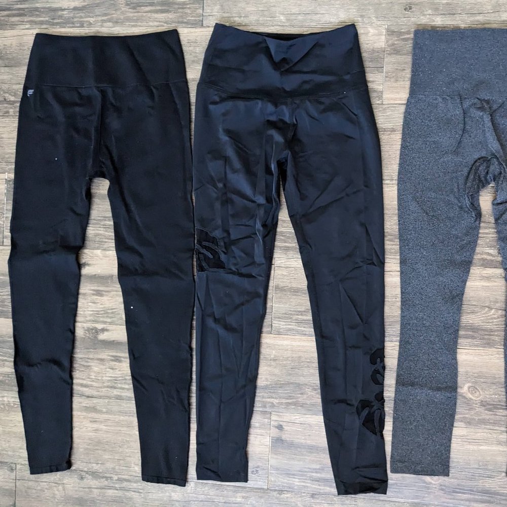 FABLETICS YOGA PANTS LEGGINGS BUNDLE - BLACK PURPLE GRAY - WOMEN'S SIZE S